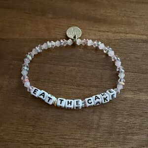 Delicate Pink and Gold Beaded Bracelet